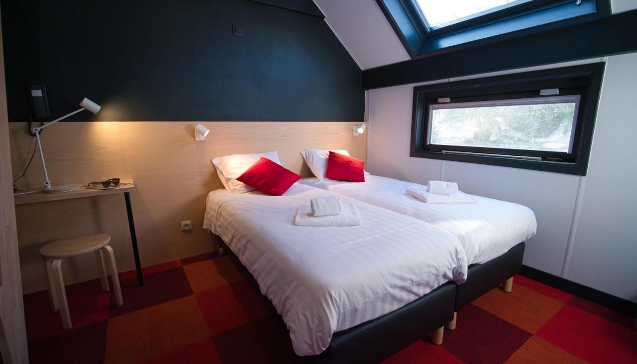 דינאן Hotel Aquatel מראה חיצוני תמונה
