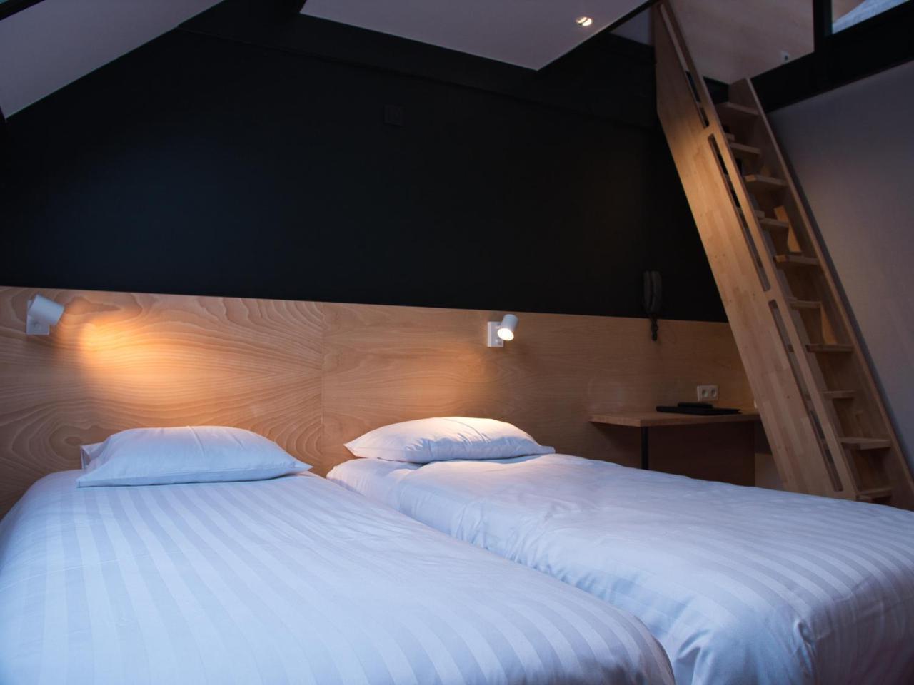 דינאן Hotel Aquatel מראה חיצוני תמונה