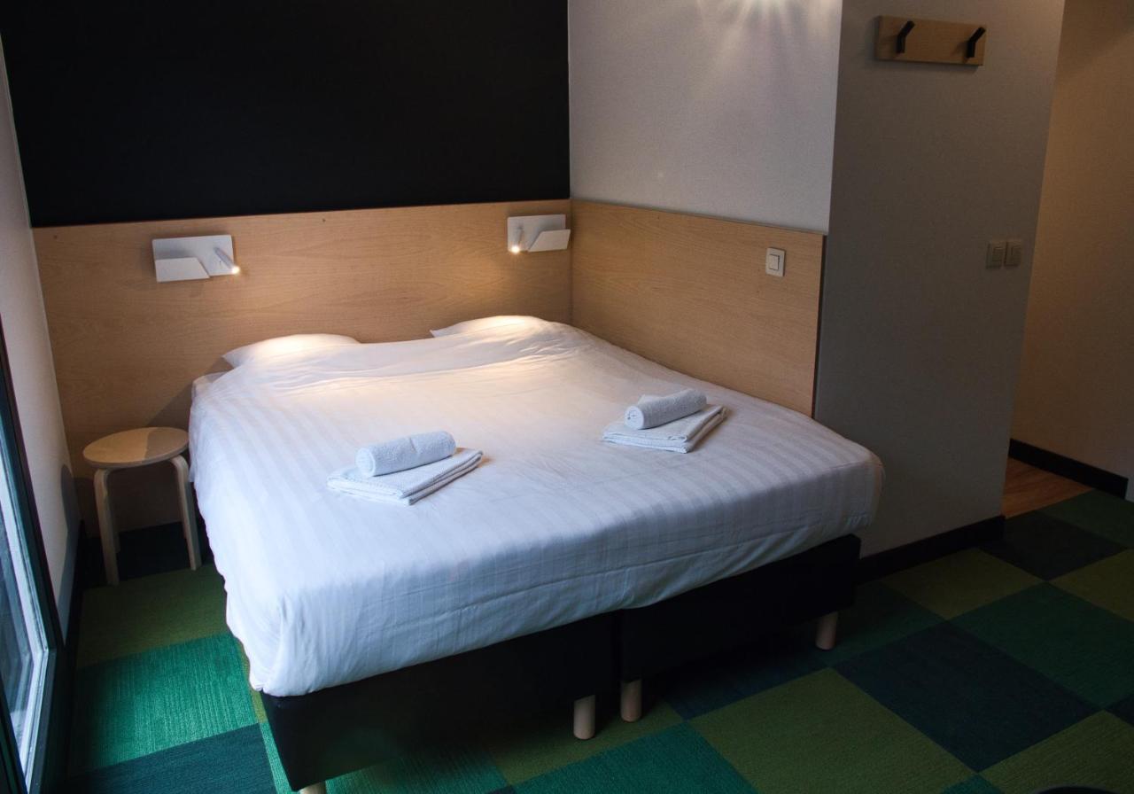 דינאן Hotel Aquatel מראה חיצוני תמונה